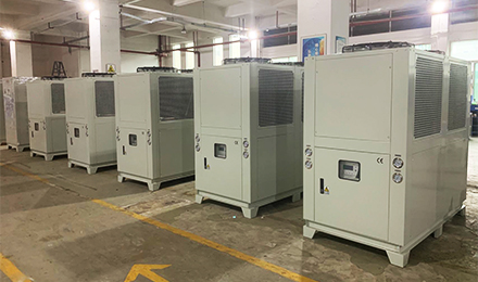 不會選冷水機設備？可以到玖一瞧瞧