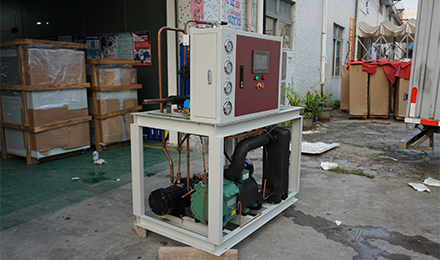 工業(yè)冷水機設備有出租的嗎？