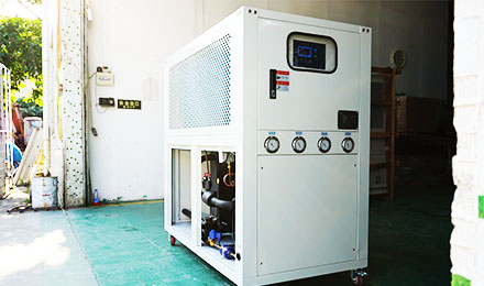 如何提高冷水機(jī)效率？
